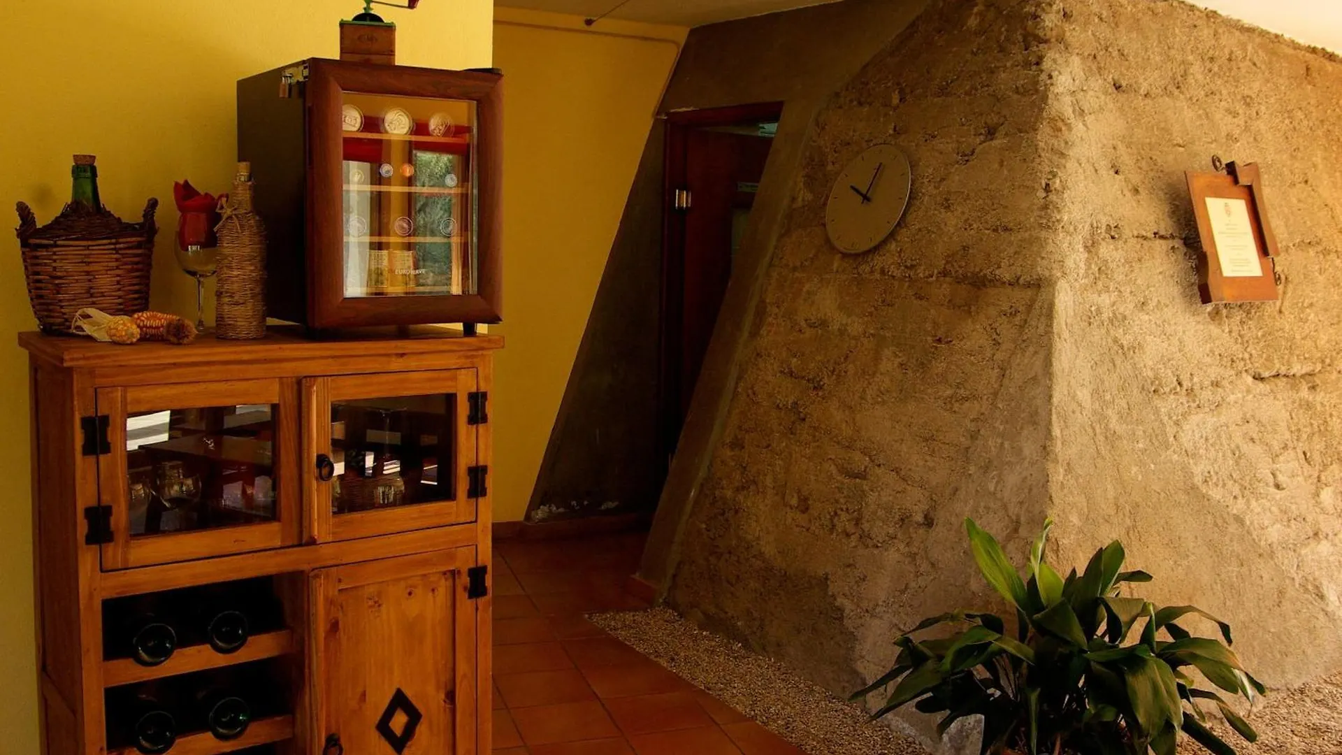 Albergue De Bolico Masca 0*,